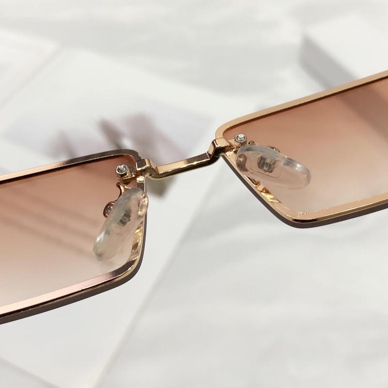 Kính Mát Gọng Kim Loại Thời Trang Cho Nữ Sự Bảo Vệ