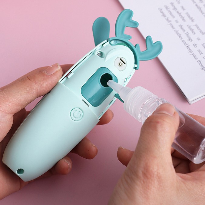 Quạt mini cầm tay phun sương hình thú dễ thương pin sạc,quạt điện cầm tay S005 | BigBuy360 - bigbuy360.vn
