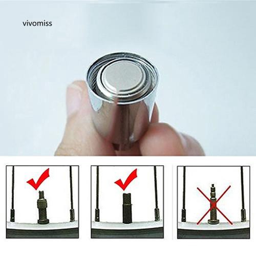 2 đèn LED gắn van bánh xe máy/xe hơi nhiều màu