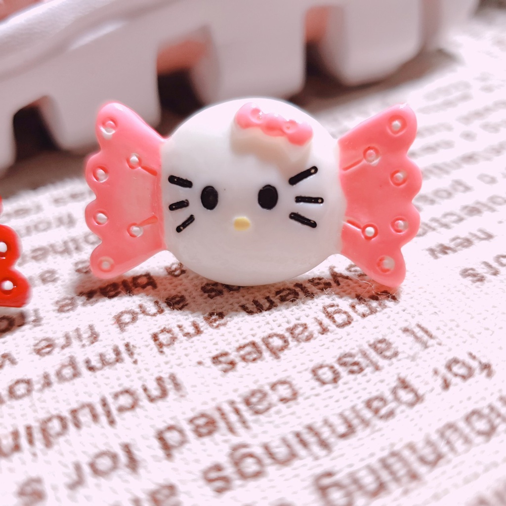Sticker dán dép / nút gắn hkdesign mẫu kẹo Kitty loại đá cứng