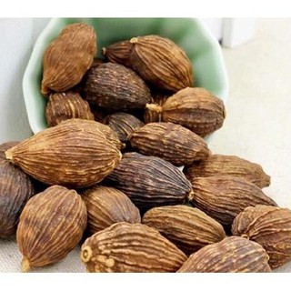 Thảo quả khô làm gia vị các món ăn