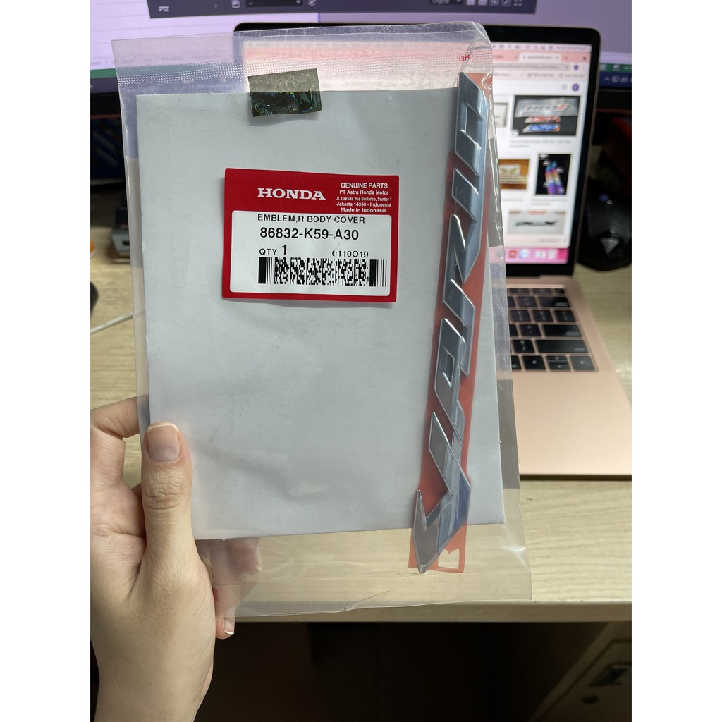 Tem chữ nổi Vario chính hãng - 1 chữ