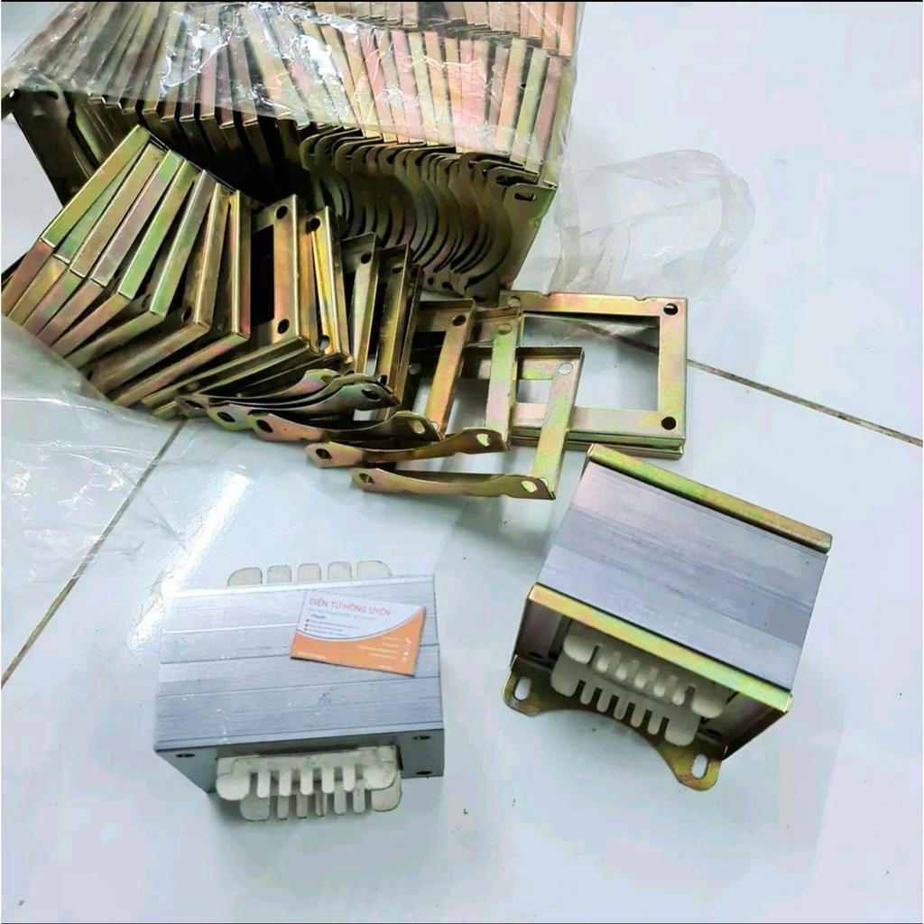 Fe biến áp 28x35 và 28x50. Phe sắt quấn biến áp máy 1 vế 20d718- 30d718. Gồm phe + khuôn nhựa + 2 cái bát gông fe