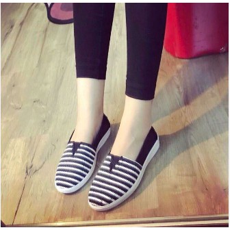 GIÀY SỌC NỮ - ĐẢM BẢO Y HÌNH