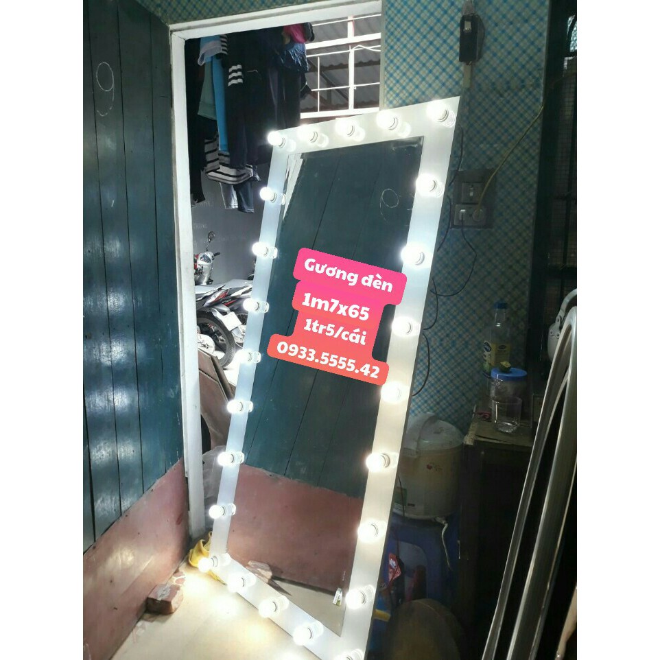 GƯƠNG ĐÈN LED 22 BÓNG [ FREE SHIP] SIÊU NỊNH DÁNG-HÀNG CHÍNH HÃNG