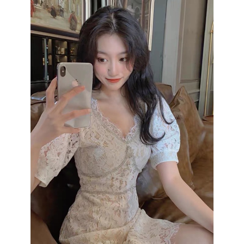 Đầm ren viền dây đá công chúa