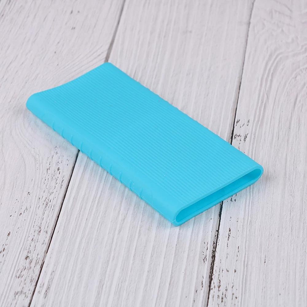 Vỏ Silicon Bảo Vệ Pin Sạc Dự Phòng PLM09ZM Hai Cổng USB 10000Mah