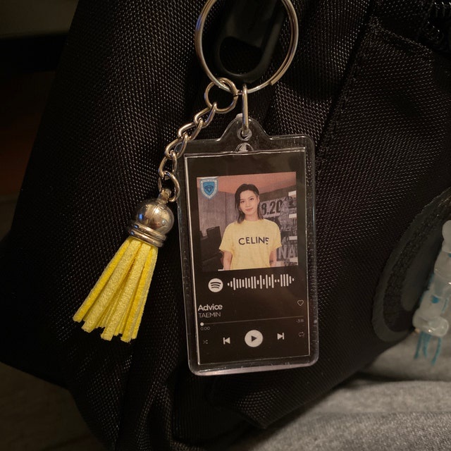 Móc khóa handmade bài hát Spotify theo yêu cầu