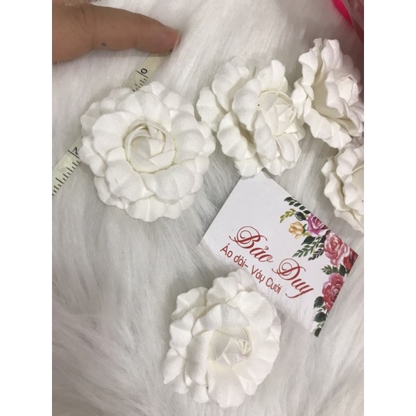 Phụ kiện áo dài- hoa kết áo