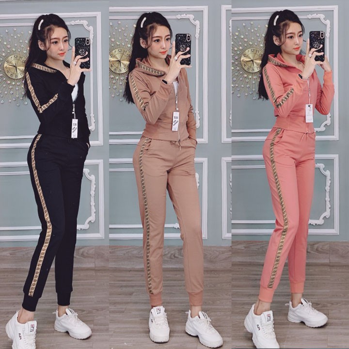 Bộ đồ thể thao hot girl Fendy TT251