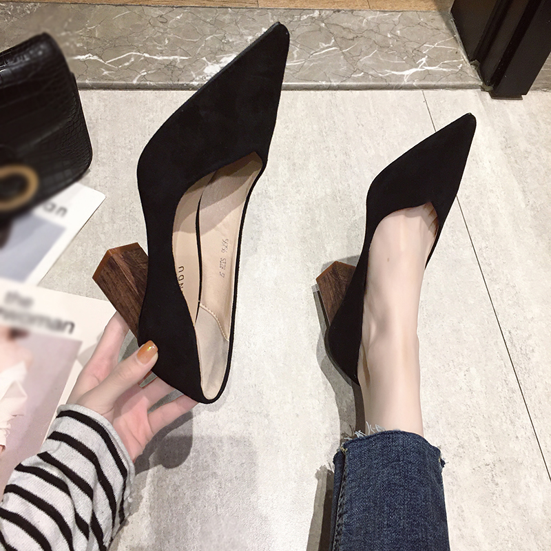 Giày cao gót mũi nhọn kẻ sọc caro phong cách Hàn Quốc nữ tính