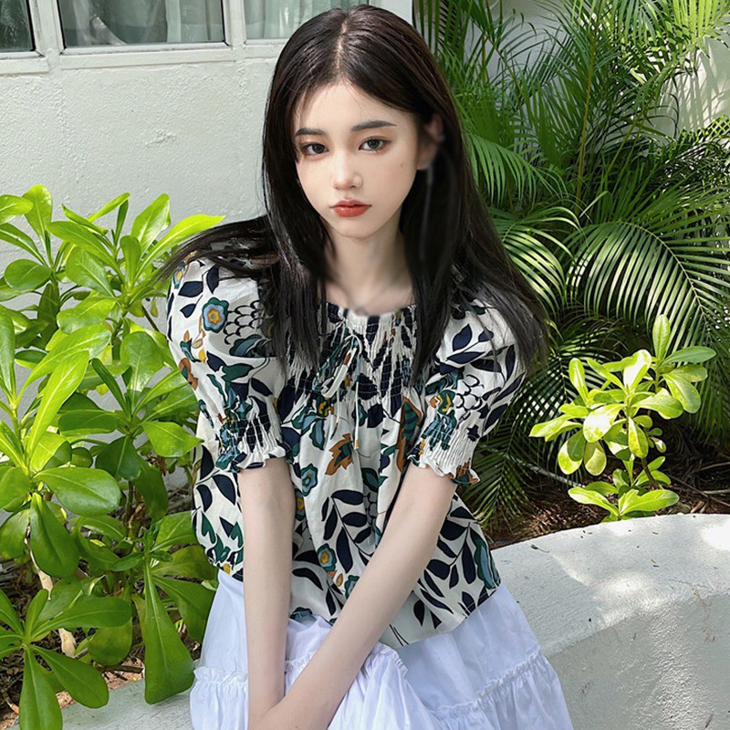 Áo Kiểu Ngắn Tay Cổ Vuông Phối Họa Tiết Hoa Xinh Xắn Thời Trang Dành Cho Nữ