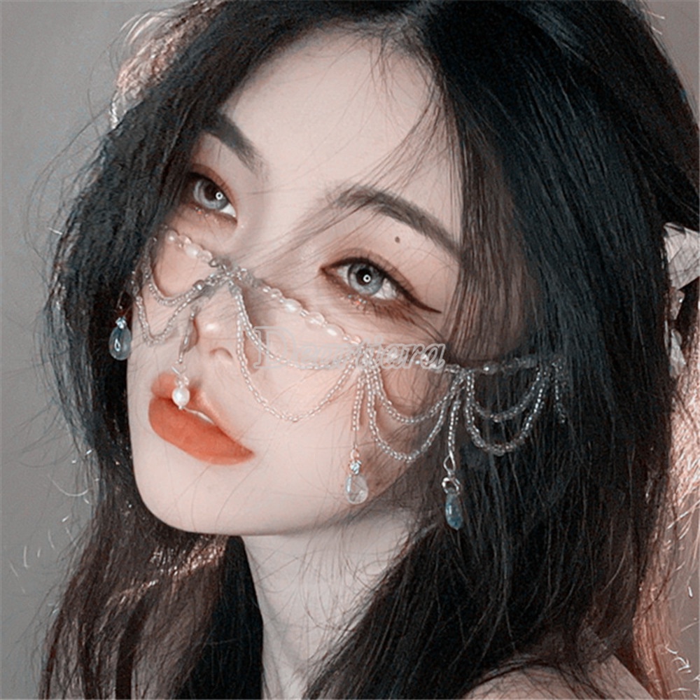 Vòng cổ tự làm đính ngọc trai giả