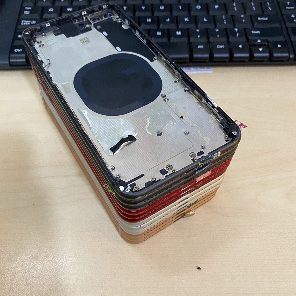 Vỏ zin dành cho 8Plus