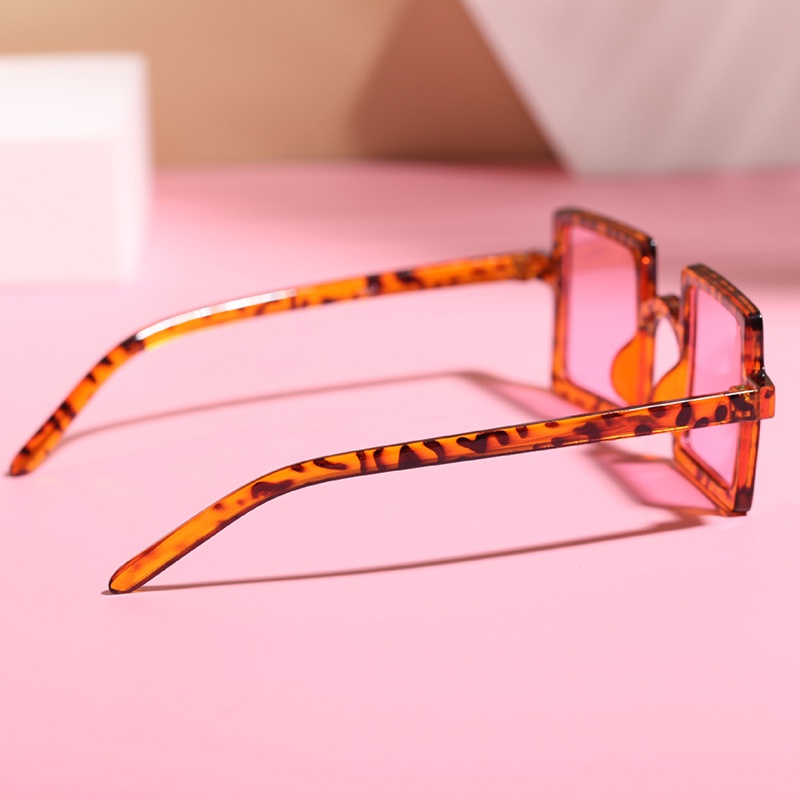 Kính mát gọng vuông phong cách retro thời trang cao cấp cho bé