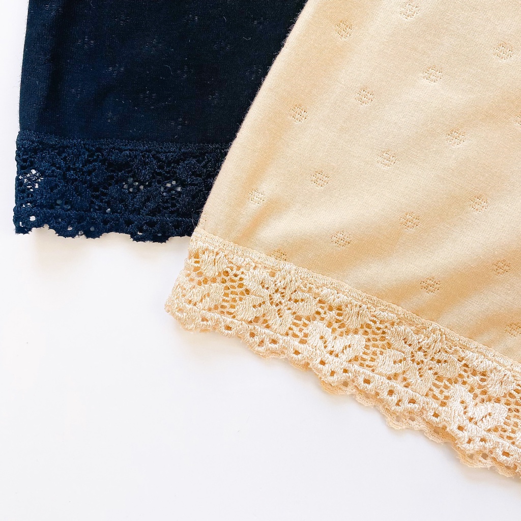 Quần Váy Nữ Dáng Đùi Chất Cotton Thông Hơi Phối Ren Cao Cấp Co&amp;Com QV5164 Co Giãn, Nâng Mông Nhẹ