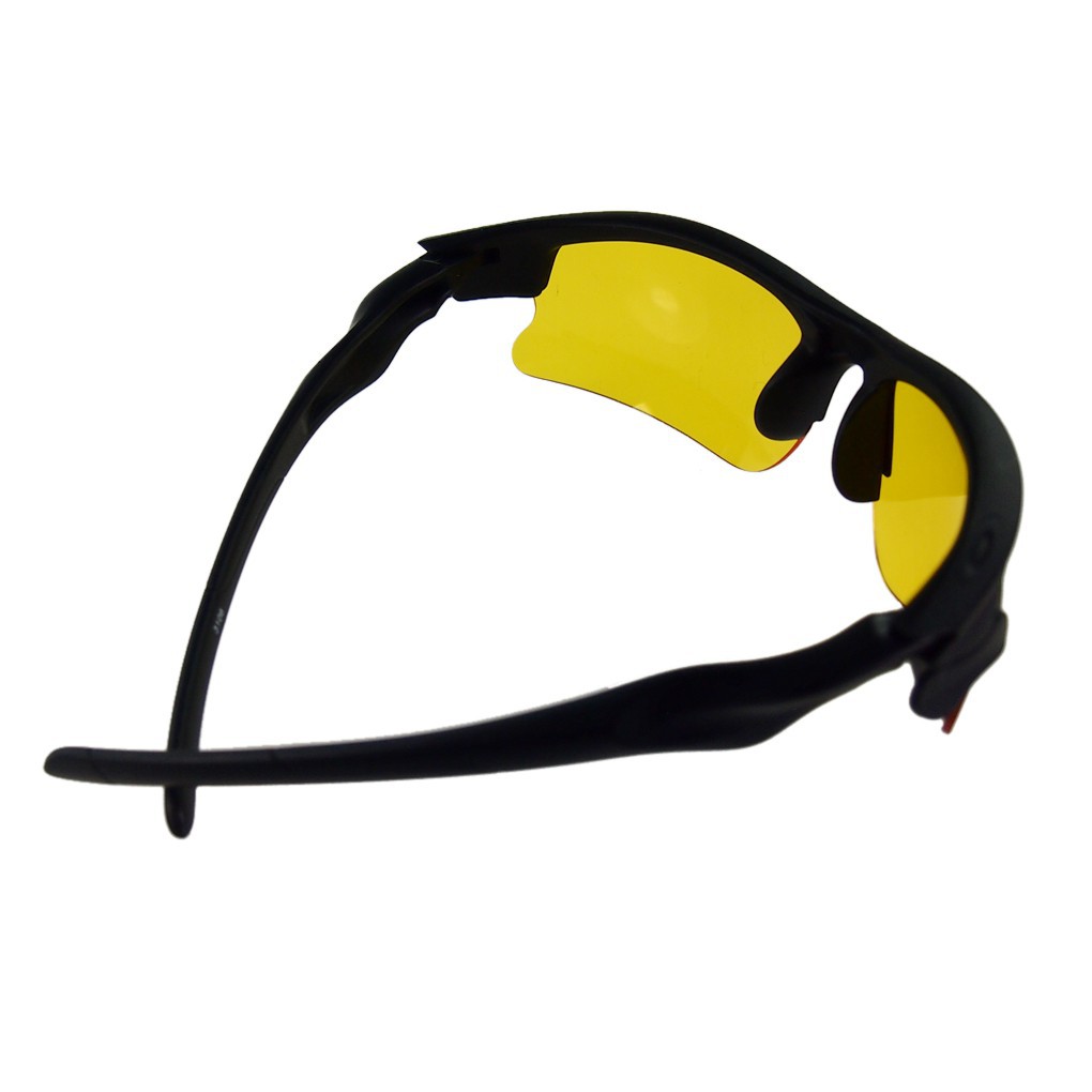 Đôi kính mát UV400 thiết kế độc đáo thời trang cho nam