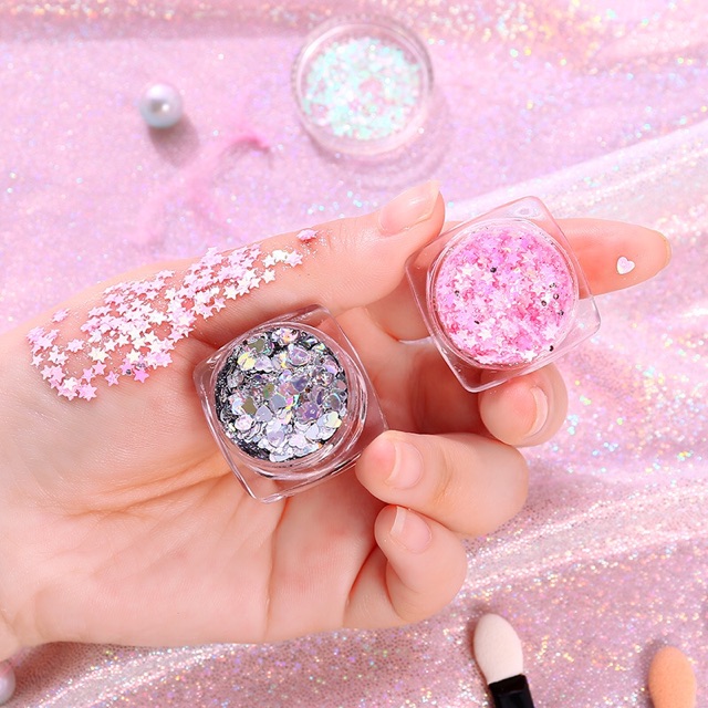 Hộp nhũ trang điểm