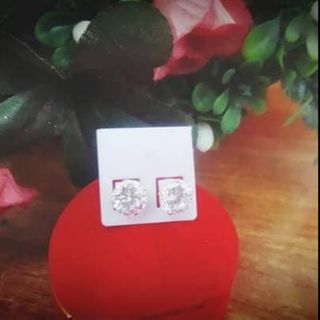 Hoa tai Bạc 1 mấm đá