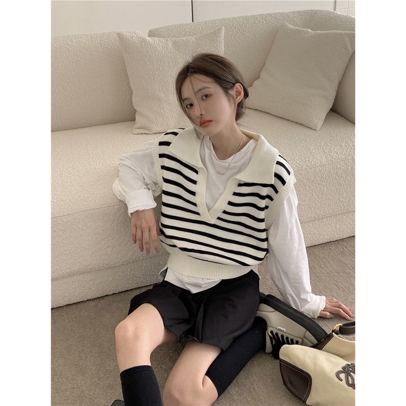 Set áo sơ mi dài tay và áo len không tay họa tiết sọc thời trang dành cho nữ