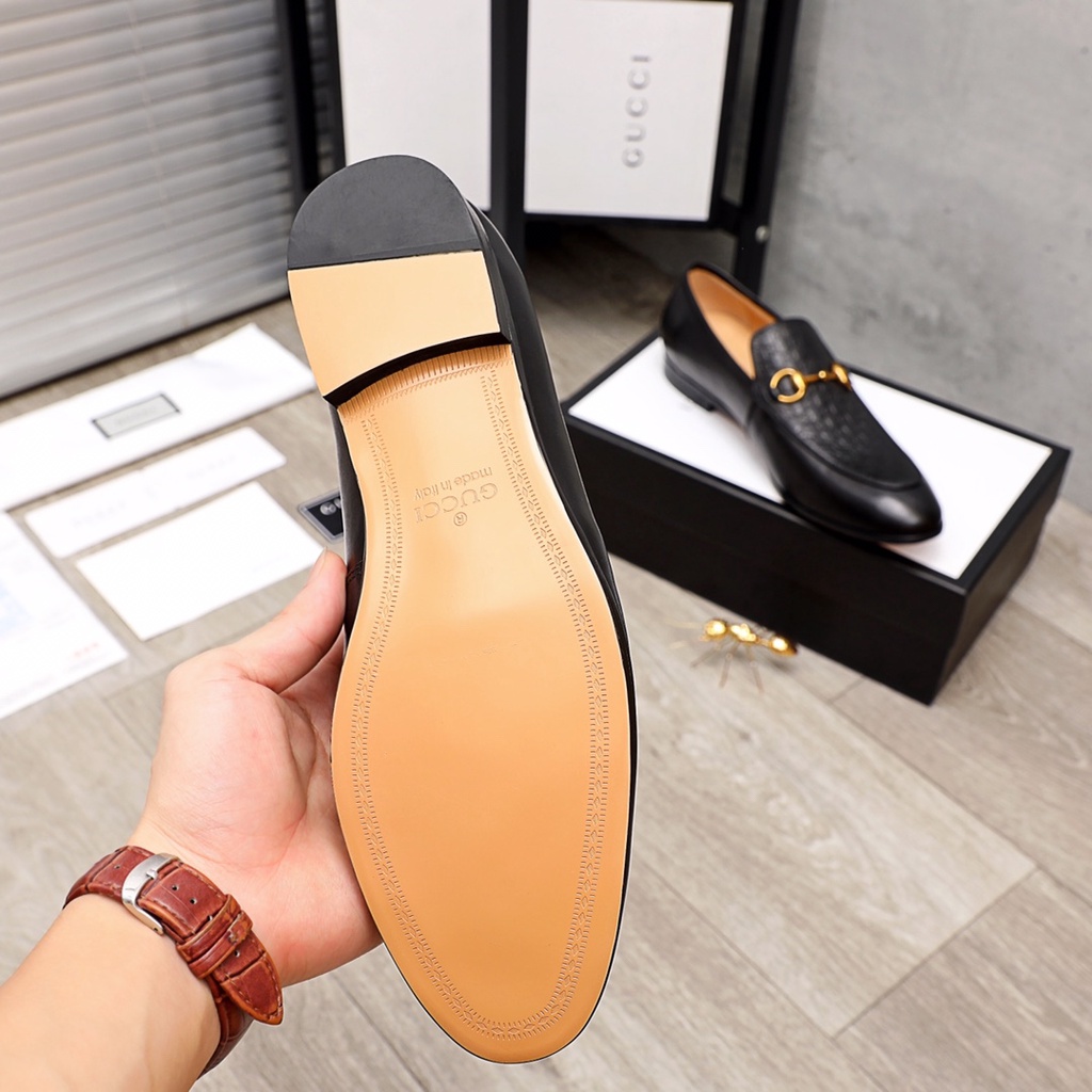 Giàu lười nam da thật cao cấp GUCCI GG GC thiết kế thời thượng và lịch lãm với mặt da nổi bật