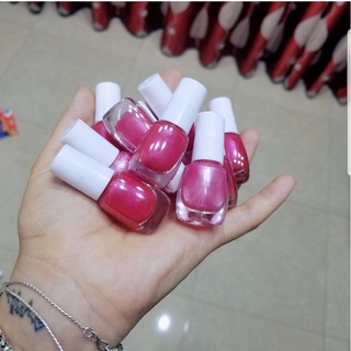 Sơn móng tay cho bé, Sơn móng mini màu đỏ