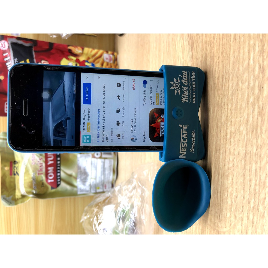 chân đế tăng âm thanh cho điện thoại kiêm giá đỡ | BigBuy360 - bigbuy360.vn