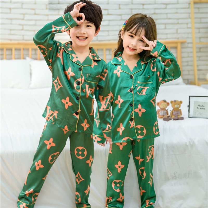 Bộ Đồ Ngủ Tay Dài Bằng Lụa In Hình Chuột Mickey Thời Trang Hàn Quốc Dành Cho Trẻ Em