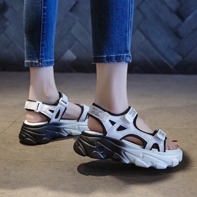 (2 màu) sandal nữ phối màu cuốn hút đế nhẹ quai mềm (free ship)