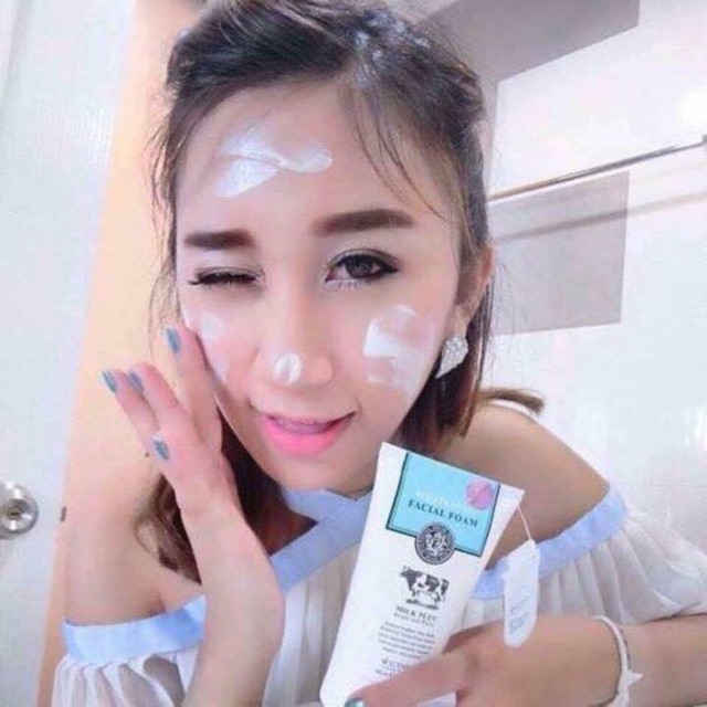 Sữa rửa mặt bò sữa