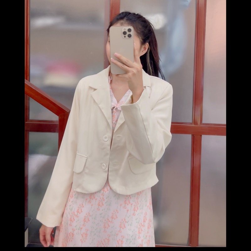 Váy hoa nhí nữ tính - Đầm thiết kế bánh bèo LYLI DRESS