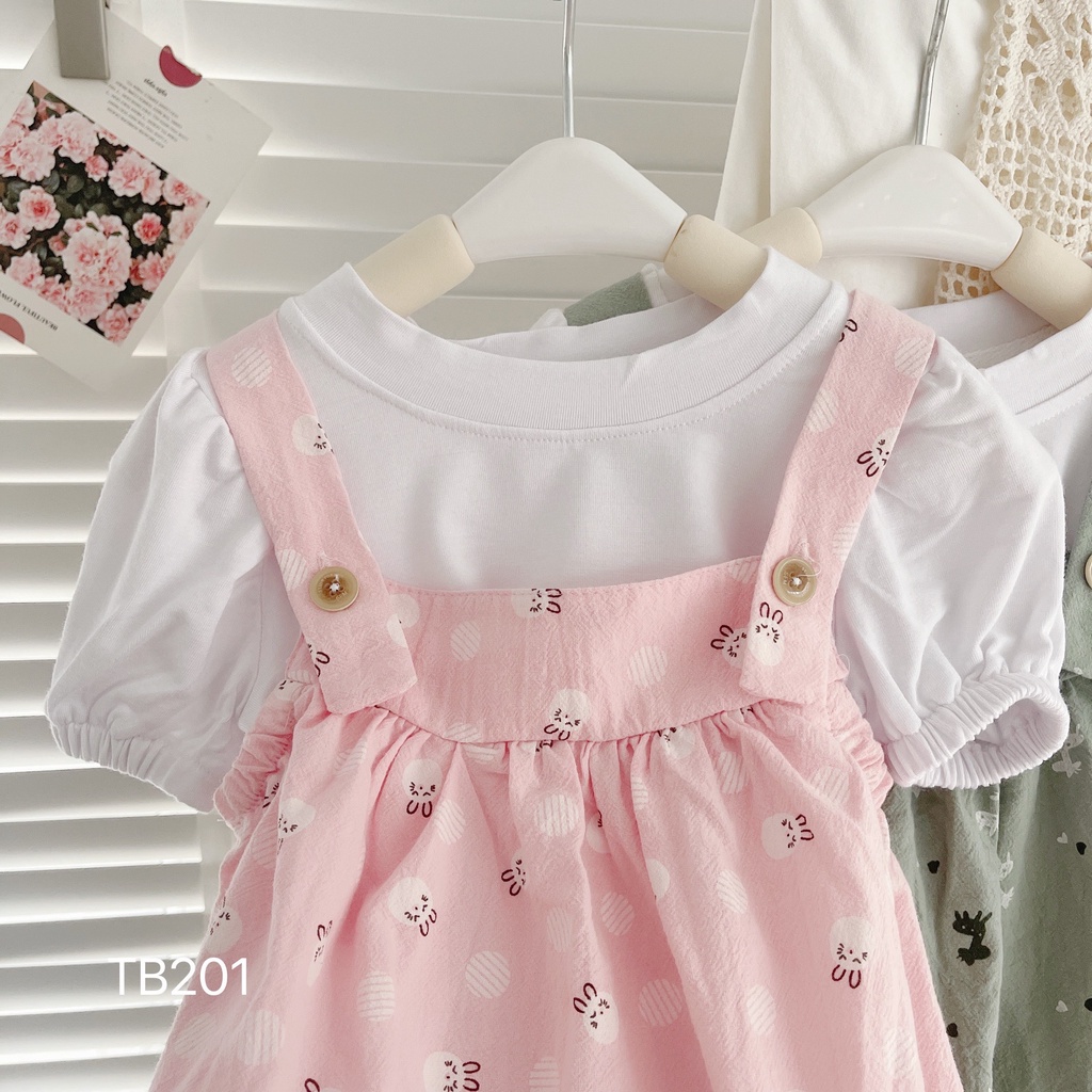 Váy Yếm Hoa Cho Bé Gái, Sét Yếm Hoa Nhí Kèm Áo Thun Trắng Vintage Cho Bé