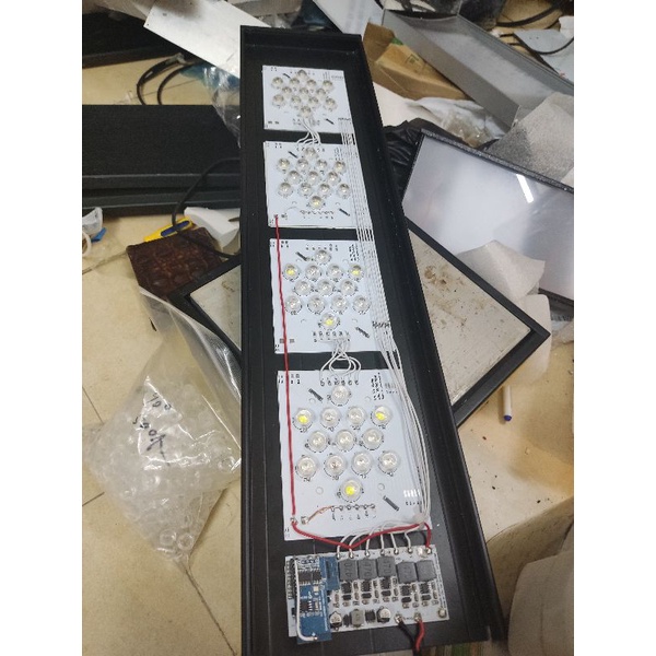 Mạch 13 Led được làm dựa theo Hydra