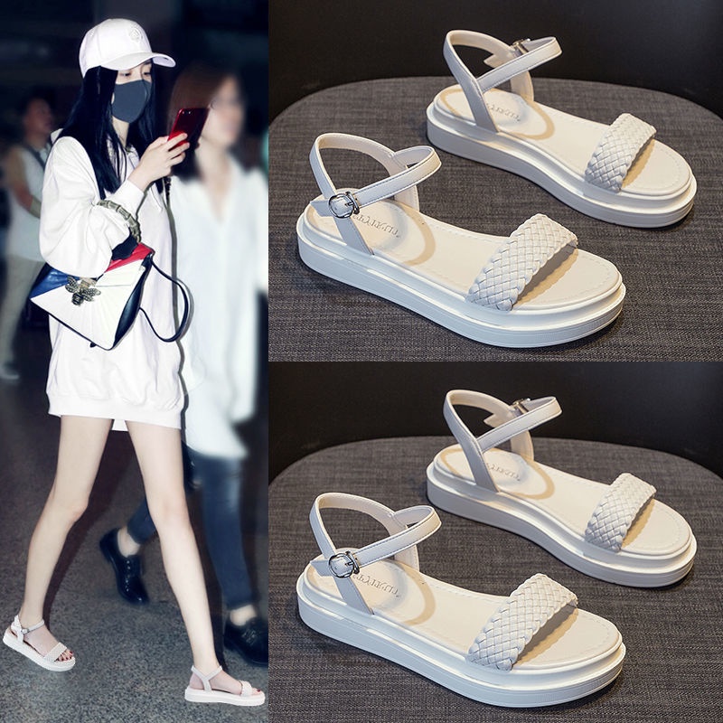 Giày Sandal Đế Dày Thời Trang Năng Động Cho Nữ Sinh