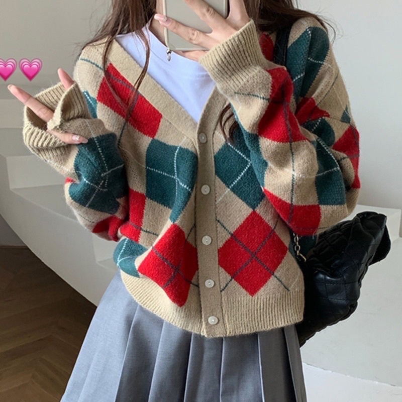 Kumi.vn SẴN áo khoác len cardigan họa tiết trám kim cương màu xanh lá/ nâu/ đen phong cách Hàn Quốc | BigBuy360 - bigbuy360.vn