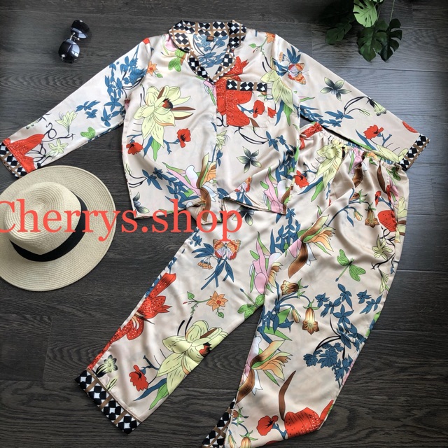 set đồ bộ pijama lụa satin tay dài quần dài họa tiết tết 2020 | BigBuy360 - bigbuy360.vn