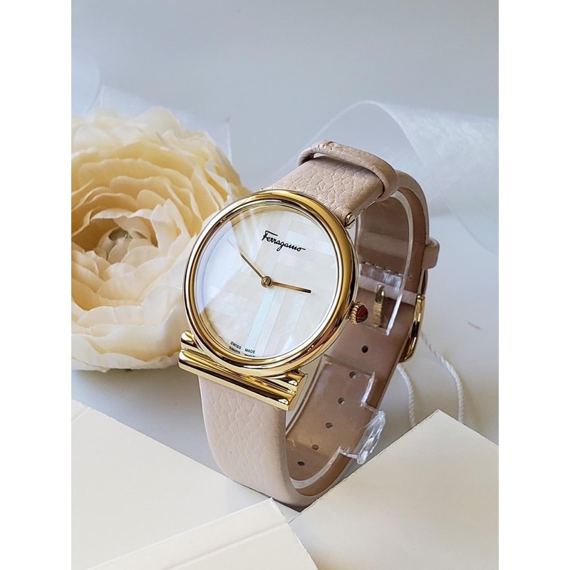 Đồng hồ nữa Salvatore Ferragamo Gancini