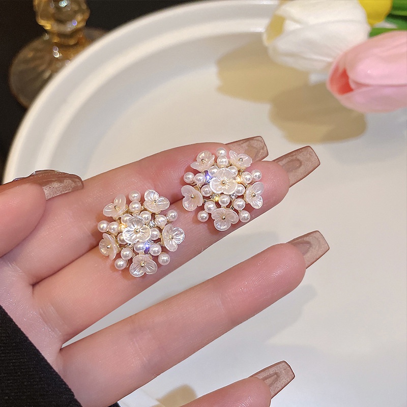 BÔNG TAI HOA NHIỀU MÀU 079