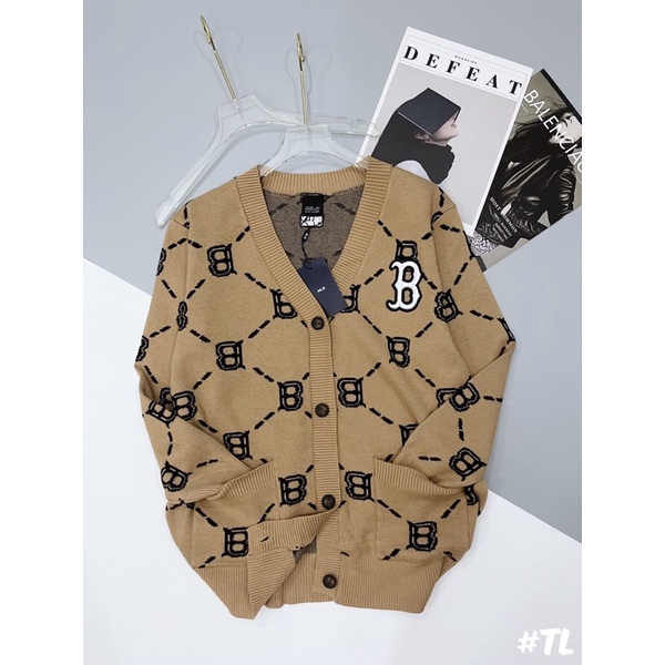 Áo khoác len hoạ tiết B