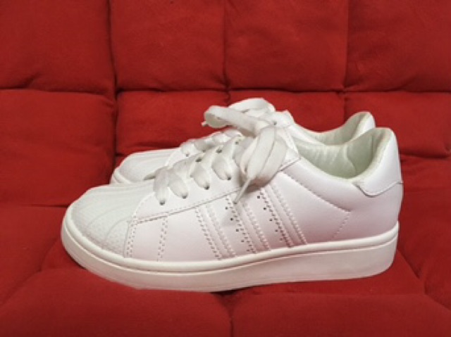 Giày tim hot chỉ 99k( theo dõi shop để đc tặng mặt nạ mật ong) | BigBuy360 - bigbuy360.vn