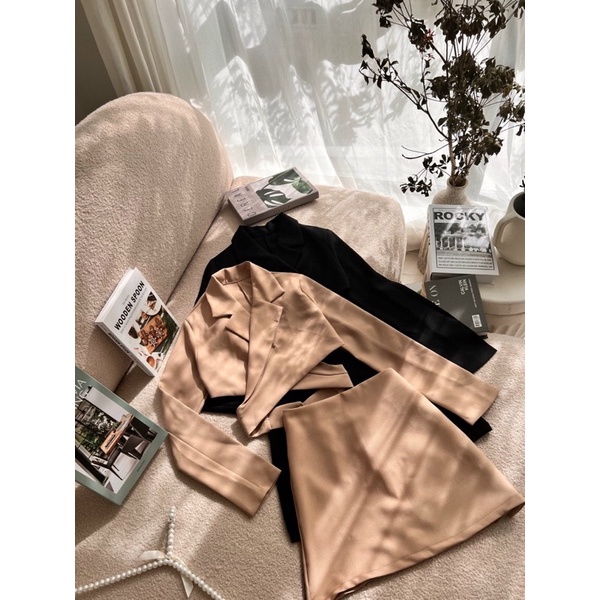 SÉT CROPTOP VEST DÂY CHÉO EO + CHÂN VÁY