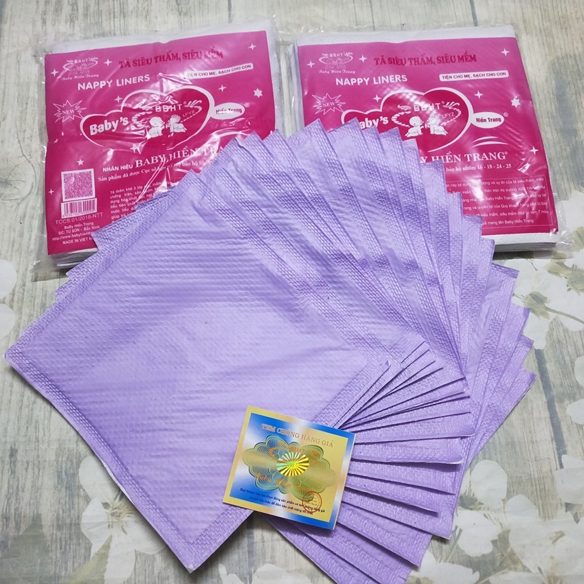 Giấy lót phân su Hiền Trang ( gói 8-9 miếng )
