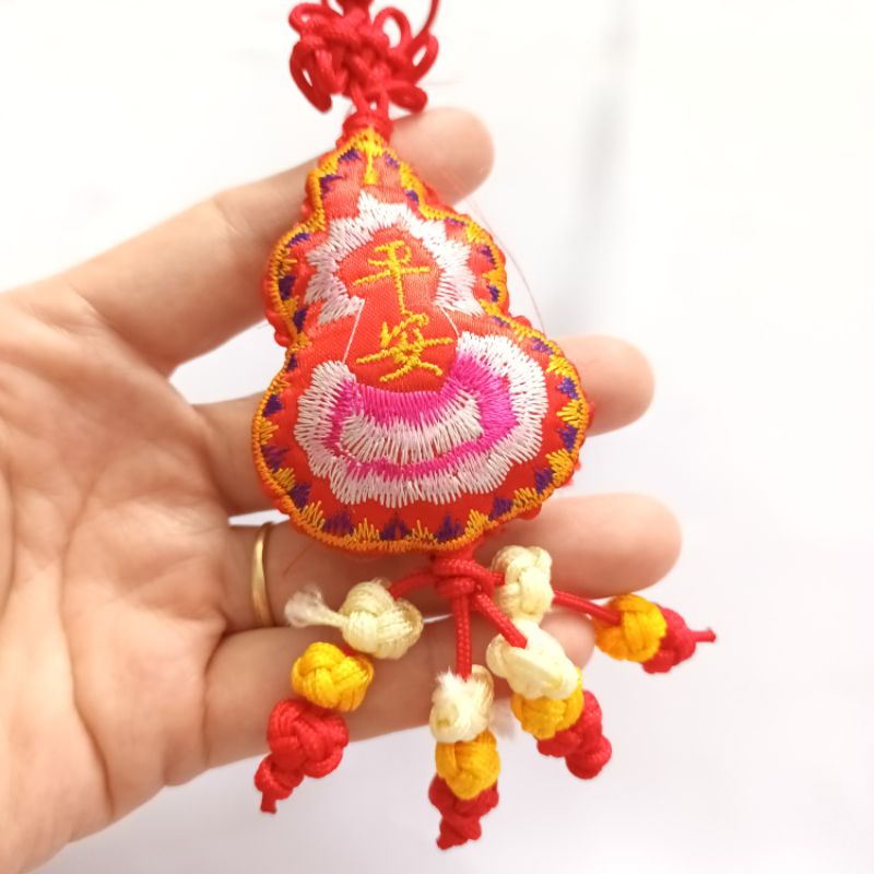 Túi thơm may mắn tài lộc