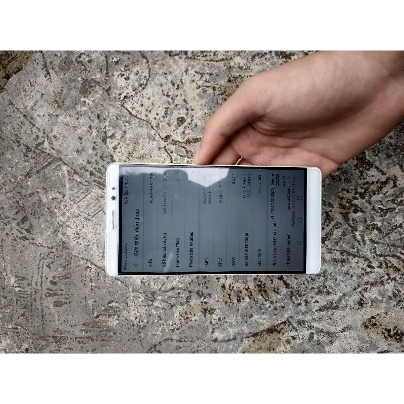 Điện thoại giá rẻ Huawei Mate 8 - Ram 4G/64G - Chip Kirin 950