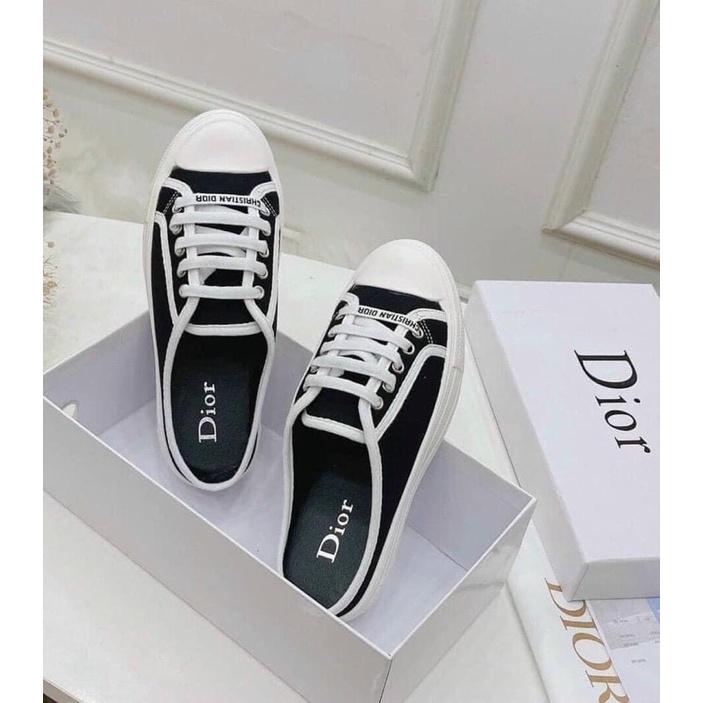 [HÀNG SẴN KHO]SỤC DIOR MẪU MỚI