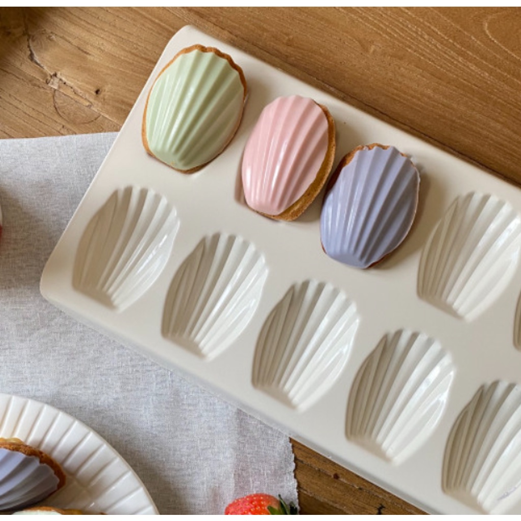 Chảo Madeleine trắng / Khuôn nướng bánh không dính 12 khoang Bánh Madeleines trắng Khay nướng chảo FDA