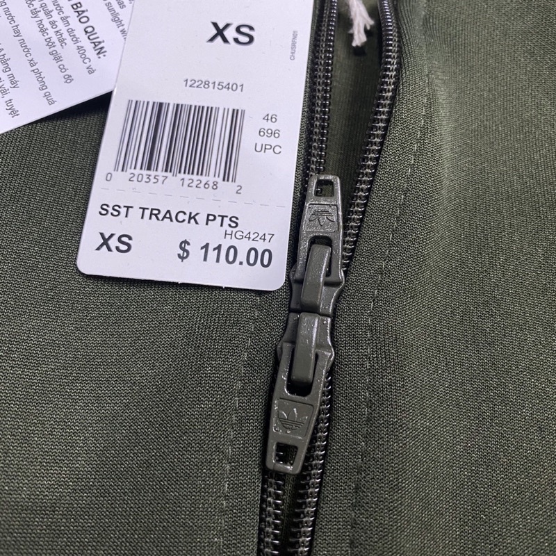 Bộ Quần Áo Bomber Unisex Nam Nữ Adidas SST Track Jacket Xanh Rêu
