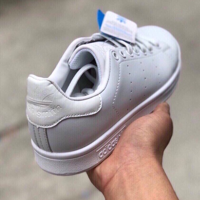 xa kho [Flash ⚡️ale] GIẦY STAN SMITH NAM NỮ (36-43) . :)) new 🎁 2020 . . : ₁ < , ' , ' . .