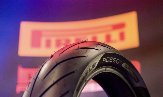 Vỏ xe Pirelli DIABLO ROSSO SPORT size 120/70-17 130/70-17 140/70-17 150/60-17 giành cho Exciter Winner FZ GSX KTM