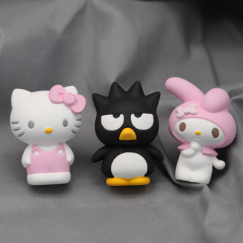 Hoạt Hình Khuôn Silicon Làm Kẹp Khuếch Tán Hương Thơm Hình Mèo hello kitty / Chim Cánh Cụt Đáng Yêu